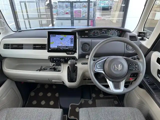 ホンダ Ｎ ＢＯＸ G EX ホンダセンシング 千葉県 2017(平29)年 2.2万km モーニングミストブルーM 社外8インチナビ/(フルセグTV/BT/CD/DVD/FM/AM)/バックカメラ/衝突被害軽減システム/車線逸脱警報/クルーズコントロール/両側パワースライドドア/横滑り防止装置/ETC/ドライブレコーダー/LEDヘッドライト/オートライト/ウィンカーミラー/電動格納ミラー/シートリフター/プッシュスタート/スマートキー/ドアバイザー