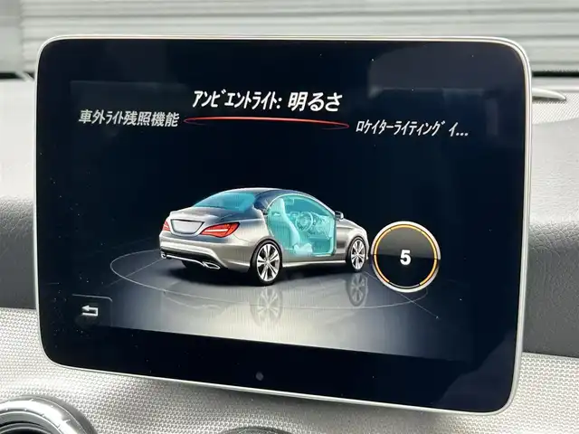 メルセデス・ベンツ ＣＬＡ２２０ 4MATIC 茨城県 2018(平30)年 2.3万km ポーラホワイト 後期型　/ＲＳＰ　/ＡＣＣ　/ＬＫＡ　/ＢＳＡ　/Ｂカメラ　/パークトロニック　/黒革　/シートヒーター　/ナビ　/ＴＶ　/ＢＴ　/ＵＳＢ　/ＤＶＤ　/ＬＥＤヘッドライト　/オートライト　/アンビエントライト　/ＥＴＣ　/ドラレコ　/禁煙車