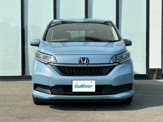 ホンダ フリード G ホンダセンシング 大阪府 2020(令2)年 6.4万km シーグラスブルーパール 純正ナビ/   フルセグTV/CD/DVD/Bluetooth/USB/バックモニター/衝突軽減ブレーキ　/横滑り防止装置/両側パワースライドドア/前席シートヒーター/レーダークルーズコントロール/レーンキープアシスト/アイドリングストップ/純正フロアマット/プッシュスタート/スマートキー/ＥＴＣ/ＬＥＤ/禁煙車