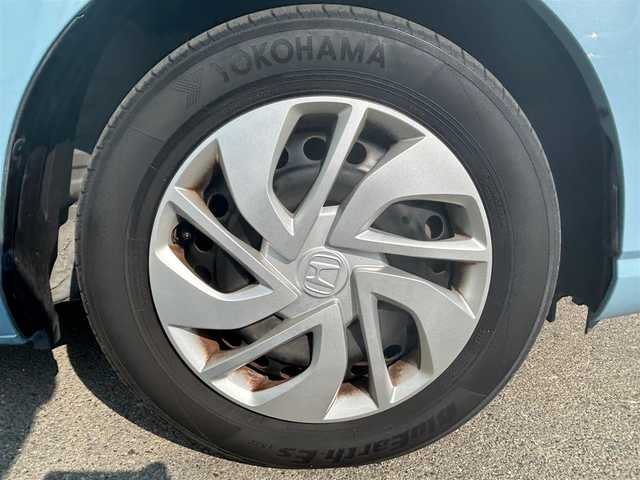ホンダ フリード G ホンダセンシング 大阪府 2020(令2)年 6.4万km シーグラスブルーパール 純正ナビ/   フルセグTV/CD/DVD/Bluetooth/USB/バックモニター/衝突軽減ブレーキ　/横滑り防止装置/両側パワースライドドア/前席シートヒーター/レーダークルーズコントロール/レーンキープアシスト/アイドリングストップ/純正フロアマット/プッシュスタート/スマートキー/ＥＴＣ/ＬＥＤ/禁煙車