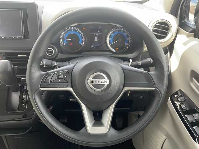 日産 デイズ X 秋田県 2022(令4)年 2万km ホワイトパール ４WD/スペアキー/バックカメラ/ETC/運助ヒートシーター/前方ドライブレコーダー/Bluetooth