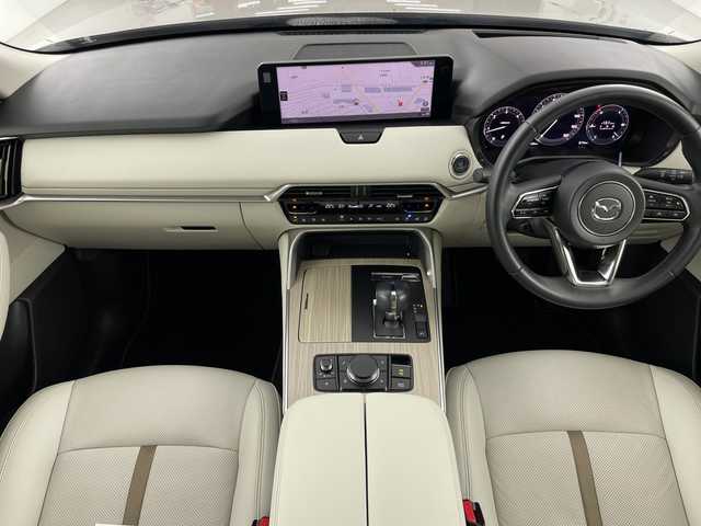 マツダ ＣＸ－６０ XD エクスクルーシブモード 愛知県 2023(令5)年 2.1万km プラチナクォーツメタリック パノラマルーフ/ワンオーナー　/純正12.3インチナビ　/フルセグＴＶ/Bluetooth/全方位カメラ/ＨＤＭＩ/おくだけ充電/BOSEサウンドシステム/ビルトインＥＴＣ/白革シート　/シートベンチレーション　/ステアリングヒーター/サンルーフ/パワーバックドア　/メモリーシート　/ＨＵＤ　/ＢＳＭ　/レーンキープ　/レーダークルコン　/誤発進抑制