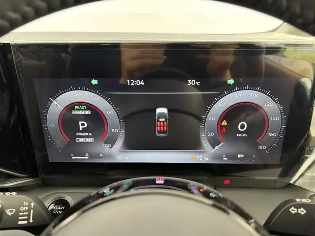 日産 セレナ e－パワー ハイウェイスター V 愛知県 2025(令7)年 0.1千km プリズムホワイト 登録済未使用車/プロパイロット/１２．３型純正ナビ/　ーBT/フルセグTV/AppleCarPlay/AndroidAuto/デジタルインナーミラー/全方位カメラ/ドラレコ前後/ビルトインＥＴＣ２．０/純正フリップダウンモニター/置くだけ充電/両側パワスラ/純正16インチアルミ