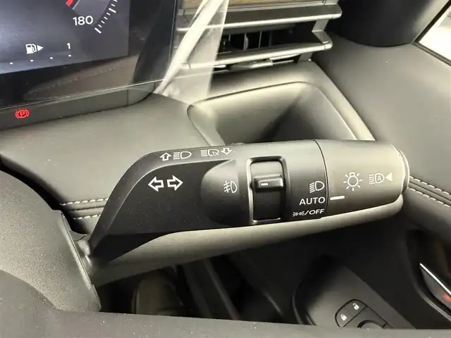 日産 セレナ e－パワー ハイウェイスター V 愛知県 2025(令7)年 0.1千km プリズムホワイト 登録済未使用車/プロパイロット/１２．３型純正ナビ/　ーBT/フルセグTV/AppleCarPlay/AndroidAuto/デジタルインナーミラー/全方位カメラ/ドラレコ前後/ビルトインＥＴＣ２．０/純正フリップダウンモニター/置くだけ充電/両側パワスラ/純正16インチアルミ