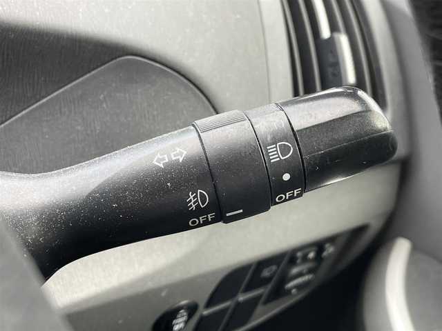 トヨタ プリウス S ツーリングセレクション 岡山県 2010(平22)年 19.8万km レッドマイカメタリック 登録時走行距離198099km/純正SDナビ/(AM/FM/DISC/BT/TV)/ビルトインETC/バックカメラ/プッシュスタート/スマートキー/パワーステアリング/パワーウィンドウ/クリアランスソナー/純正17インチアルミホイール/記録簿/保証書/取扱説明書
