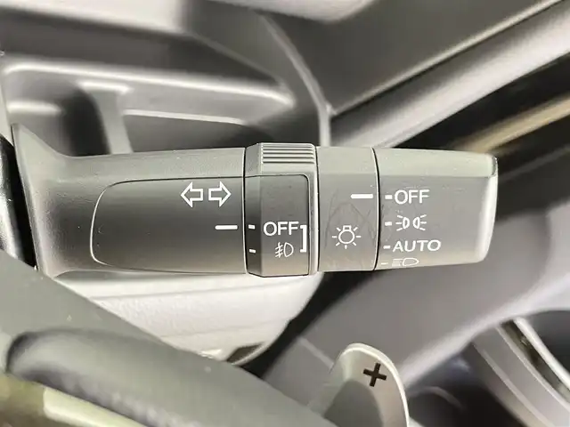 ホンダ Ｎ ＢＯＸ カスタム G EX ターボ ホンダセンシング 千葉県 2018(平30)年 2.4万km クリスタルブラックパール ホンダセンシング/●衝突軽減ブレーキ〈CMBS〉/●誤発進抑制機能/●後方誤発進抑制機能/●歩行者事故低減ステアリング/●路外逸脱抑制機能/●ACC〈アダプティブ・クルーズ・コントロール〉/●LKAS〈車線維持支援システム〉/●オートハイビーム/●先行車発進お知らせ機能/●標識認識機能/純正ナビ/フルセグTV　BT AM FM CD DVD/バックカメラ/両側電動スライドドア/ETC