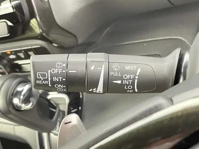 ホンダ Ｎ ＢＯＸ カスタム G EX ターボ ホンダセンシング 千葉県 2018(平30)年 2.4万km クリスタルブラックパール ホンダセンシング/●衝突軽減ブレーキ〈CMBS〉/●誤発進抑制機能/●後方誤発進抑制機能/●歩行者事故低減ステアリング/●路外逸脱抑制機能/●ACC〈アダプティブ・クルーズ・コントロール〉/●LKAS〈車線維持支援システム〉/●オートハイビーム/●先行車発進お知らせ機能/●標識認識機能/純正ナビ/フルセグTV　BT AM FM CD DVD/バックカメラ/両側電動スライドドア/ETC