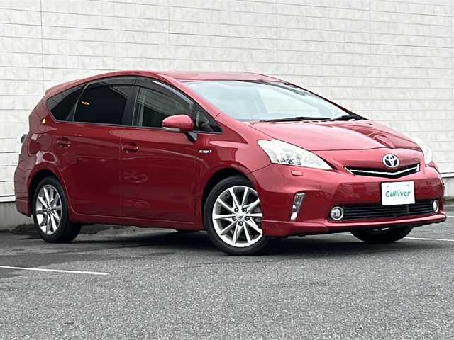 トヨタ プリウス α S ツーリングセレクション 茨城県 2013(平25)年 3.6万km レッドマイカメタリック 社外メモリナビ【AVIC-MRZ09】/(地デジTV・CD・DVD・BT・ラジオ再生)/クルーズコントロール/バックカメラ/ETC/オートライト/LEDヘッドライト/純正17inアルミホイール/純正フロアマット/スマートキー/デジタルインナーミラー