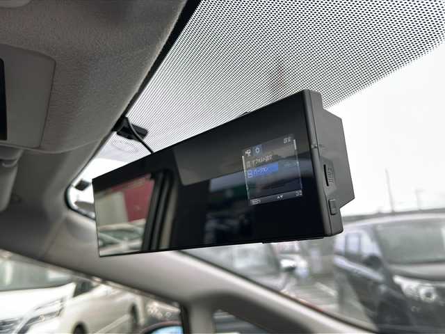 トヨタ プリウス α S ツーリングセレクション 茨城県 2013(平25)年 3.6万km レッドマイカメタリック 社外メモリナビ【AVIC-MRZ09】/(地デジTV・CD・DVD・BT・ラジオ再生)/クルーズコントロール/バックカメラ/ETC/オートライト/LEDヘッドライト/純正17inアルミホイール/純正フロアマット/スマートキー/デジタルインナーミラー