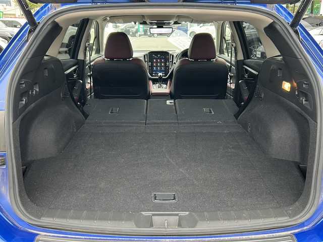 スバル レヴォーグ 1．8STIスポーツ EX 長野県 2020(令2)年 3.9万km WRブルーパール アイサイトコアテクノロジー/・前側方プリクラッシュブレーキ/・緊急時プリクラッシュステアリング/・誤発進抑制機能/・ツーリングアシスト/・青信号お知らせ機能/・先行車発進お知らせ機能/・全車速追従機能付クルーズコントロール/・ふらつき警報/・車線逸脱警報/・車線逸脱抑制/・死角車両検知/・スマートリアビューミラー/11．6インチセンターインフォメーションディスプレイ/(フルセグ/Bluetooth/AppleCarPlay/AndroidAuto)/バックカメラ/サイドカメラ/前後コーナーセンサー/ビルトインETC/レザーシート/全席シートヒーター/パワーシート(運転席メモリー機能付)/STiエアロ(F・S・R)/電動リアゲート/革巻きステアリング/ステアリングスイッチ/パドルシフト/電動パーキングブレーキ/ブレーキホールド/LEDヘッドライト/フォグランプ/スマートキー/プッシュスタート/電動格納ミラー/純正18インチアルミホイール/純正フロアマット