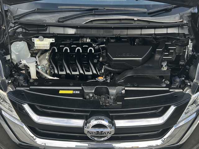 日産 セレナ X 沖縄県 2017(平29)年 6.2万km ダイヤモンドブラック 2トーン 純正ナビ・TV・Bluetooth・CD・DVD/全方位カメラ/ETC/ドライブレコーダー/片側パワースライドドア/デジタルインナーミラー/プロパイロット/コーナーセンサー/衝突軽減システム/オートライト/レーンキープアシスト/電子サイドブレーキ