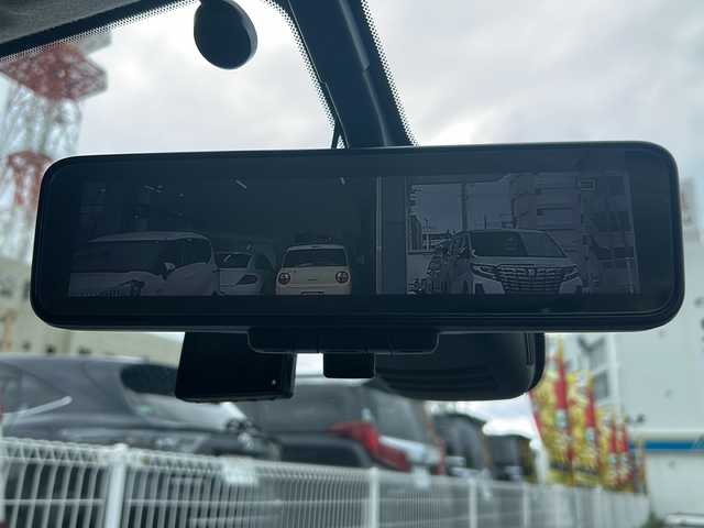 日産 セレナ X 沖縄県 2017(平29)年 6.2万km ダイヤモンドブラック 2トーン 純正ナビ・TV・Bluetooth・CD・DVD/全方位カメラ/ETC/ドライブレコーダー/片側パワースライドドア/デジタルインナーミラー/プロパイロット/コーナーセンサー/衝突軽減システム/オートライト/レーンキープアシスト/電子サイドブレーキ