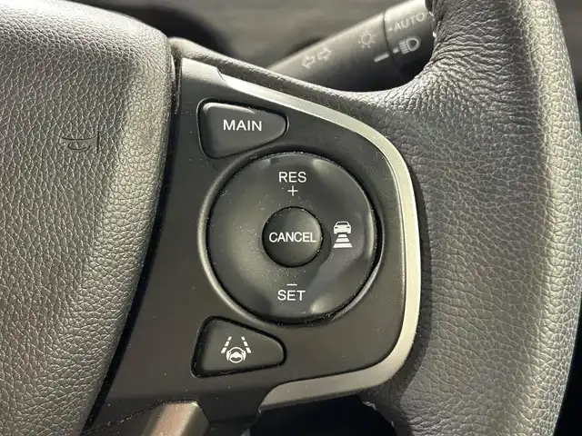 ホンダ フリード ハイブリット G 愛知県 2023(令5)年 3.9万km シルバーミストグリーンM 純正ナビ【VXM-234VFi】/両側パワースライドドア/衝突軽減ブレーキ/レーダークルーズコントロール/車線逸脱警報/クリアランスソナー/ハーフレザー/バックカメラ/ビルトインＥＴＣ/アクセサリーソケット/IＳＯＦＩＸ/LEDヘッドライト/純正フロアマット/純正１５インチアルミホイール