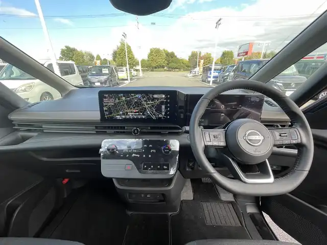 日産 セレナ ハイウェイスター V 栃木県 2023(令5)年 6.2万km ミディアムブルーメタリック プロパイロット/衝突回避ステアリングアシスト/インテリジェント エマージェンシーブレーキ/インテリジェントFCW/インテリジェント LI＋LDW/インテリジェント BSI＋BSW/純正12.3インチワイドナビ/・フルセグTV（TVキャンセラー）/・BT/Applecarplay/Androidauto/・HDMI/AM.FM/純正フリップダウンモニター/アラウンドビューモニター/インテリジェントスマートルームミラー/ビルトインETC/ハンズフリー両側電動スライドドア/ワイヤレス充電/クリアランスソナー/電子パーキングブレーキ/オートホールド/LEDヘッドライト/フォグランプ/オートライト/革巻きステアリング/ステアリングスイッチ/パドルシフト/アイドリングストップ/純正16インチAW/純正フロアマット/純正ドアバイザー/電動格納ウィンカーミラー/横滑り防止システム