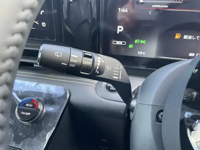 日産 セレナ ハイウェイスター V 栃木県 2023(令5)年 6.2万km ミディアムブルーメタリック プロパイロット/衝突回避ステアリングアシスト/インテリジェント エマージェンシーブレーキ/インテリジェントFCW/インテリジェント LI＋LDW/インテリジェント BSI＋BSW/純正12.3インチワイドナビ/・フルセグTV（TVキャンセラー）/・BT/Applecarplay/Androidauto/・HDMI/AM.FM/純正フリップダウンモニター/アラウンドビューモニター/インテリジェントスマートルームミラー/ビルトインETC/ハンズフリー両側電動スライドドア/ワイヤレス充電/クリアランスソナー/電子パーキングブレーキ/オートホールド/LEDヘッドライト/フォグランプ/オートライト/革巻きステアリング/ステアリングスイッチ/パドルシフト/アイドリングストップ/純正16インチAW/純正フロアマット/純正ドアバイザー/電動格納ウィンカーミラー/横滑り防止システム