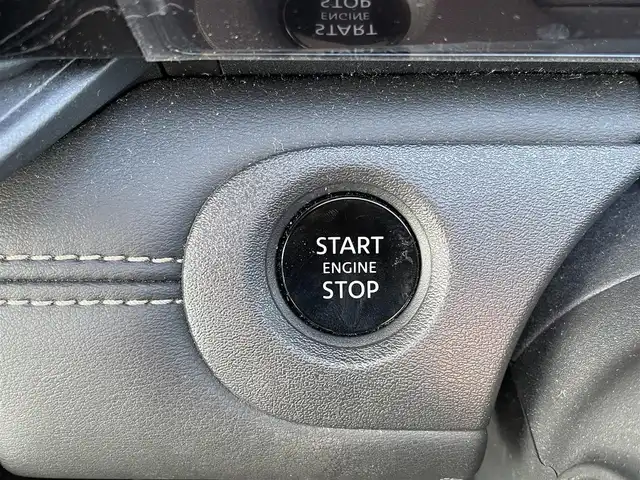 日産 セレナ ハイウェイスター V 栃木県 2023(令5)年 6.2万km ミディアムブルーメタリック プロパイロット/衝突回避ステアリングアシスト/インテリジェント エマージェンシーブレーキ/インテリジェントFCW/インテリジェント LI＋LDW/インテリジェント BSI＋BSW/純正12.3インチワイドナビ/・フルセグTV（TVキャンセラー）/・BT/Applecarplay/Androidauto/・HDMI/AM.FM/純正フリップダウンモニター/アラウンドビューモニター/インテリジェントスマートルームミラー/ビルトインETC/ハンズフリー両側電動スライドドア/ワイヤレス充電/クリアランスソナー/電子パーキングブレーキ/オートホールド/LEDヘッドライト/フォグランプ/オートライト/革巻きステアリング/ステアリングスイッチ/パドルシフト/アイドリングストップ/純正16インチAW/純正フロアマット/純正ドアバイザー/電動格納ウィンカーミラー/横滑り防止システム