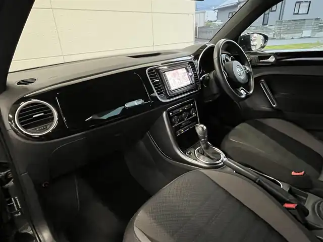 フォルクスワーゲン ザ・ビートル Rライン 山形県 2018(平30)年 5.1万km 黒 純正ナビ/バックカメラ/フルセグTV/CD/DVD　/ブラインドスポットモニター/LEDヘッドライト/パドルシフト/前後ドライブレコーダー/クルーズコントロール