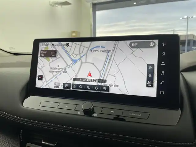 日産 エクストレイル G e－4ORCE 埼玉県 2025(令7)年 0.2万km ブリリアントホワイトパール/スーパーブラック 2トーン プロパイロット　純正１２．３インチナビ　アラウンドビューモニター　ＢＳＩ　ビルトインＥＴＣ２．０　インテリジェントルームミラー　ステアリングヒーター　シートヒーター　ワイヤレス充電　メモリシート　ＴＶ