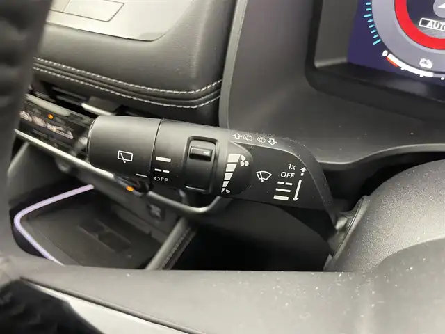 日産 エクストレイル G e－4ORCE 埼玉県 2025(令7)年 0.2万km ブリリアントホワイトパール/スーパーブラック 2トーン プロパイロット　純正１２．３インチナビ　アラウンドビューモニター　ＢＳＩ　ビルトインＥＴＣ２．０　インテリジェントルームミラー　ステアリングヒーター　シートヒーター　ワイヤレス充電　メモリシート　ＴＶ