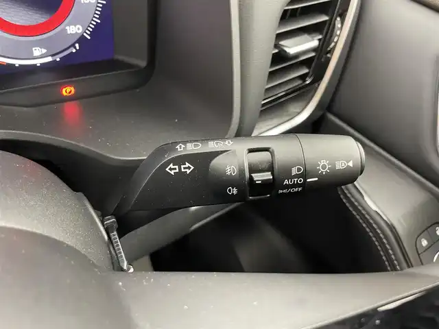 日産 エクストレイル G e－4ORCE 埼玉県 2025(令7)年 0.2万km ブリリアントホワイトパール/スーパーブラック 2トーン プロパイロット　純正１２．３インチナビ　アラウンドビューモニター　ＢＳＩ　ビルトインＥＴＣ２．０　インテリジェントルームミラー　ステアリングヒーター　シートヒーター　ワイヤレス充電　メモリシート　ＴＶ