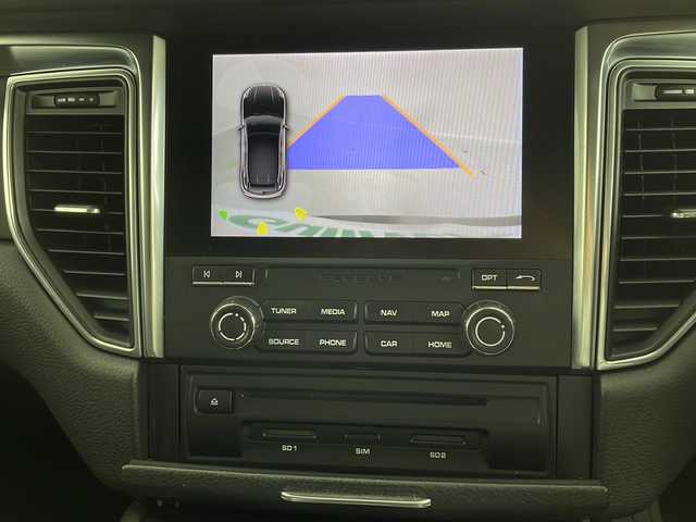 ポルシェ マカン GTS 滋賀県 2018(平30)年 3.7万km アゲートグレーメタリック 純正ナビ　/バックモニター/　衝突軽減ブレーキ/　シートヒーター/　ＥＴＣ/　ドライブレコーダー/　追従クルコン/　ＬＥＤライト/　純正２０インチアルミホイール/　純正フロアマット/　コーナーセンサー/　横滑り防止装置