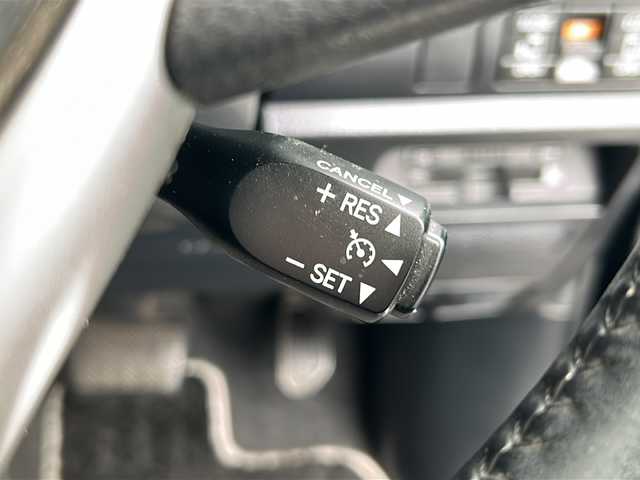 トヨタ ヴォクシー ハイブリッド ZS 煌Ⅲ 岐阜県 2021(令3)年 5.9万km ブラッキッシュアゲハガラスフレーク 登録時走行距離58535km/純正10インチナビ/バックモニター/後席モニター/フルセグテレビ/12インチ後席モニター/シートヒーター/クルーズコントロール/両側パワースライドドア/ETC2.0/フォグランプ/純正アルミホイール/オートライト/オートマチックハイビーム/レーンキープアシスト/LEDヘッドライト/純正フロアマット/スマートキー/プッシュスタート/ドアバイザー/禁煙車