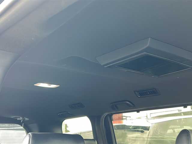 トヨタ ヴォクシー ハイブリッド ZS 煌Ⅲ 岐阜県 2021(令3)年 5.9万km ブラッキッシュアゲハガラスフレーク 登録時走行距離58535km/純正10インチナビ/バックモニター/後席モニター/フルセグテレビ/12インチ後席モニター/シートヒーター/クルーズコントロール/両側パワースライドドア/ETC2.0/フォグランプ/純正アルミホイール/オートライト/オートマチックハイビーム/レーンキープアシスト/LEDヘッドライト/純正フロアマット/スマートキー/プッシュスタート/ドアバイザー/禁煙車