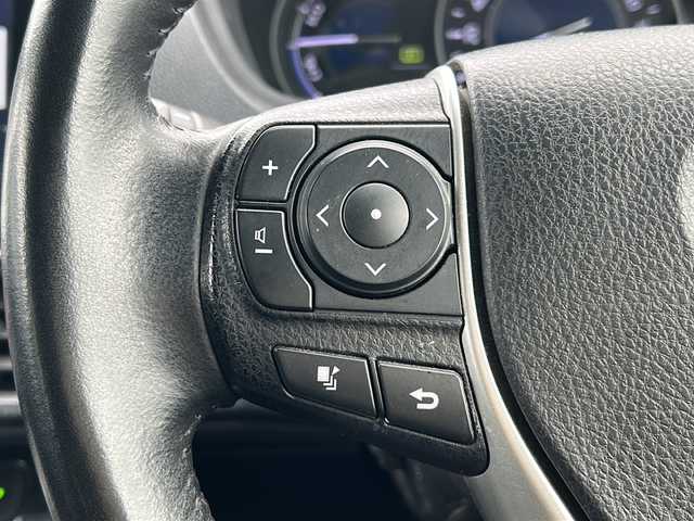 トヨタ ヴォクシー ハイブリッド ZS 煌Ⅲ 岐阜県 2021(令3)年 5.9万km ブラッキッシュアゲハガラスフレーク 登録時走行距離58535km/純正10インチナビ/バックモニター/後席モニター/フルセグテレビ/12インチ後席モニター/シートヒーター/クルーズコントロール/両側パワースライドドア/ETC2.0/フォグランプ/純正アルミホイール/オートライト/オートマチックハイビーム/レーンキープアシスト/LEDヘッドライト/純正フロアマット/スマートキー/プッシュスタート/ドアバイザー/禁煙車