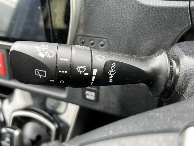 トヨタ ヴォクシー ハイブリッド ZS 煌Ⅲ 岐阜県 2021(令3)年 5.9万km ブラッキッシュアゲハガラスフレーク 登録時走行距離58535km/純正10インチナビ/バックモニター/後席モニター/フルセグテレビ/12インチ後席モニター/シートヒーター/クルーズコントロール/両側パワースライドドア/ETC2.0/フォグランプ/純正アルミホイール/オートライト/オートマチックハイビーム/レーンキープアシスト/LEDヘッドライト/純正フロアマット/スマートキー/プッシュスタート/ドアバイザー/禁煙車