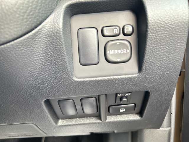 トヨタ ハリアー 240G プレミアム Lパッケージ 神奈川県 2008(平20)年 4.7万km ベージュメタリック 4WD/純正ナビ(AM/FM/CD/DVD)/バックカメラ/リモコンキー/黒革シート/D/N席パワーシート/D/N席シートヒーター/電動チルトステアリング/ETC/オートHIDライト/フォグランプ/ステアリングスイッチ/純正フロアマット/ドアバイザー/ISOFIX/スペアキー×2/保証書/取扱説明書