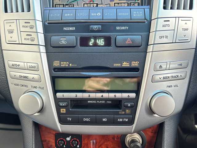 トヨタ ハリアー 240G プレミアム Lパッケージ 神奈川県 2008(平20)年 4.7万km ベージュメタリック 4WD/純正ナビ(AM/FM/CD/DVD)/バックカメラ/リモコンキー/黒革シート/D/N席パワーシート/D/N席シートヒーター/電動チルトステアリング/ETC/オートHIDライト/フォグランプ/ステアリングスイッチ/純正フロアマット/ドアバイザー/ISOFIX/スペアキー×2/保証書/取扱説明書