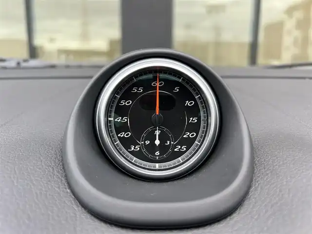 ポルシェ ケイマン 石川県 2010(平22)年 5.6万km パール 社外ナビ/　Bluetooth・AM/FM・CD・DVD/フルセグTV/ETC/シートヒーター/アンチロック・ブレーキ・システム/横滑り防止装置/HIDヘッドライト/純正アルミホイール