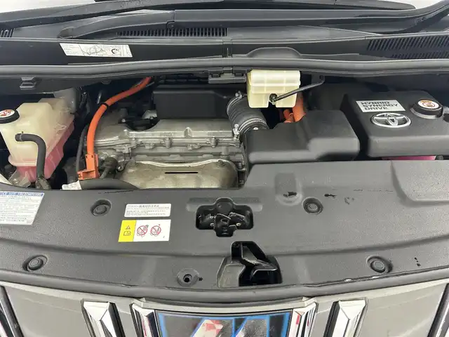 トヨタ アルファードハイブリット SR サイドリフトアップ 千葉県 2018(平30)年 6.1万km ホワイトパールクリスタルシャイン 禁煙車/福祉車両/・サイドリフトアップチルトシート/トヨタセーフティセンス/・プリクラッシュセーフティ/・プリクラッシュセーフティブレーキ/・レーントレーシングアシスト/・クリアランスソナー/・ブラインドスポットモニター/・レーダークルーズコントロール/両側パワースライドドア/12.1インチフリップダウンモニター/純正9インチメモリナビ/・型番：NSZT-Y68T/・CD/DVD/Bluetooth/フルセグTV/・バックカメラ/・ビルトインETC/・デジタルインナーミラー/革巻きステアリング/・ステアリングスイッチ/レザーシート/・DNパワーシート/・D席メモリ付き/・DNベンチレーション/MT付きAT/左右独立エアコン/純正フロアマット/純正17インチAW/オートライト/・オートマチックハイビーム/・LEDヘッドライト/・LEDフォグランプ/・三眼シーケンシャルウインカー