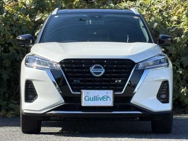 日産 キックス X 大分県 2021(令3)年 3.5万km ブリリアントホワイトパール/ピュアブラック 2トーン プロパイロット/エマジェンシーブレーキサポート/スマートルームミラー/ハーフレザーシート/純正メモリーナビ/アラウンドビューモニター/アダプティブクルーズコントロール/ビルトインETC/リアソナー/純正LEDヘッドライト/オートライトコントロール/スマートキー/エンジンプッシュスタート