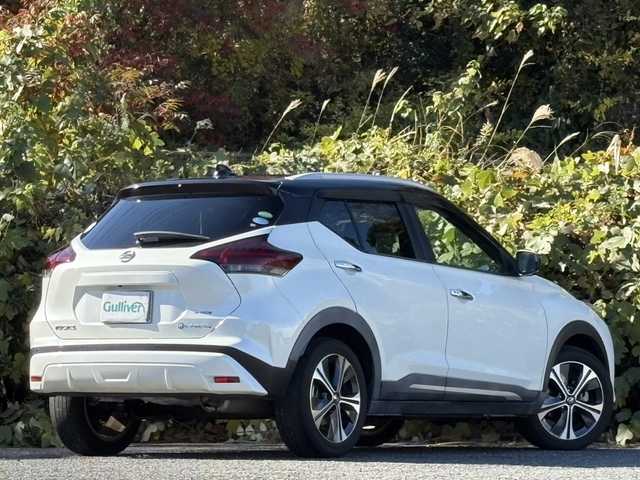 日産 キックス X 大分県 2021(令3)年 3.5万km ブリリアントホワイトパール/ピュアブラック 2トーン プロパイロット/エマジェンシーブレーキサポート/スマートルームミラー/ハーフレザーシート/純正メモリーナビ/アラウンドビューモニター/アダプティブクルーズコントロール/ビルトインETC/リアソナー/純正LEDヘッドライト/オートライトコントロール/スマートキー/エンジンプッシュスタート