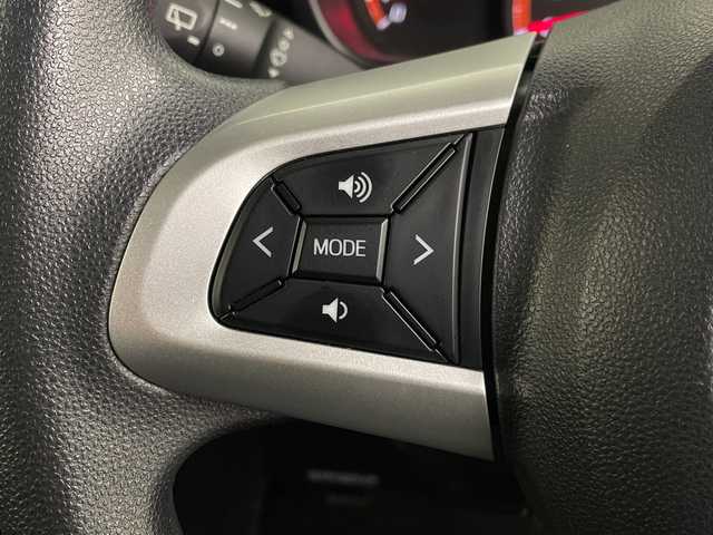 トヨタ タンク G S 埼玉県 2016(平28)年 2.6万km マゼンタベリーマイカM 純正9インチナビ　NSZT-Y66T/(Bluetooth/CD/DVD/AM/FM)/地デジフルセグ/全方位カメラ/ETC2.0/前方ドライブレコーダー/クルーズコントロール/衝突軽減ブレーキ/アイドリングストップ/ウィンカーミラー/電動格納ミラー/ロールサンシェード/両側パワースライドドア/プッシュスタート/ステアリングリモコン/純正フロアマット/純正ドアバイザー