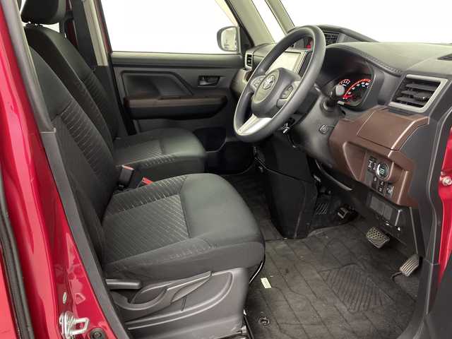 トヨタ タンク G S 埼玉県 2016(平28)年 2.6万km マゼンタベリーマイカM 純正9インチナビ　NSZT-Y66T/(Bluetooth/CD/DVD/AM/FM)/地デジフルセグ/全方位カメラ/ETC2.0/前方ドライブレコーダー/クルーズコントロール/衝突軽減ブレーキ/アイドリングストップ/ウィンカーミラー/電動格納ミラー/ロールサンシェード/両側パワースライドドア/プッシュスタート/ステアリングリモコン/純正フロアマット/純正ドアバイザー