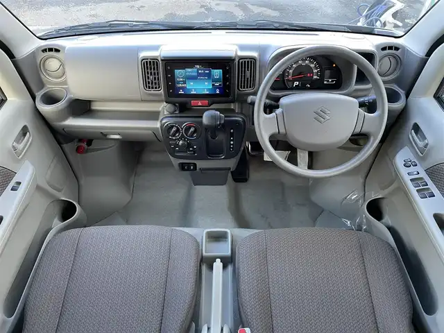 スズキ エブリイ JOIN 東京都 2025(令7)年 0.1千km モスグレーメタリック 禁煙車/スズキセーフティーサポート/・衝突被害軽減ブレーキ/・後退時抑制ブレーキ/・車線逸脱警報/純正ディスプレイオーディオ/（Bluetooth/AM/FM）/バックカメラ/両側スライドドア/ヘッドライトレベライザー/運転席シートヒーター/USBソケット×２/スマートキー