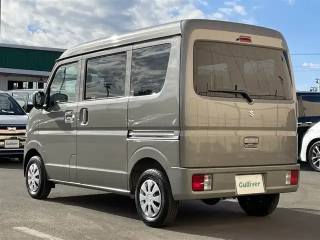 スズキ エブリイ JOIN 東京都 2025(令7)年 0.1千km モスグレーメタリック 禁煙車/スズキセーフティーサポート/・衝突被害軽減ブレーキ/・後退時抑制ブレーキ/・車線逸脱警報/純正ディスプレイオーディオ/（Bluetooth/AM/FM）/バックカメラ/両側スライドドア/ヘッドライトレベライザー/運転席シートヒーター/USBソケット×２/スマートキー