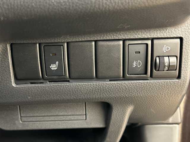 スズキ ＭＲワゴン X 道央・札幌 2011(平23)年 5.8万km アーバンブラウンパールメタリック ４WD//社外ディスプレイオーディオ//バックカメラ//フォグランプ//ドアミラーウィンカー//シートヒーター//スタートキー//ABS