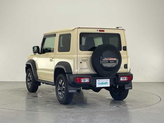 スズキ ジムニー シエラ JC 長野県 2019(令1)年 2.6万km シフォンアイボリーM ４ＷＤ/社外ＣＤ/衝突被害軽減ブレーキ/クルーズコントロール/レーンディパーチャーアラート/ヘッドライトウォッシャー/LEDライト/オートライト/フォグランプ/ウィンカードアミラー/革巻きステアリング/スタッドレス＋アルミ車載/スマートキーx2/純正15インチアルミ/前席シートヒーター