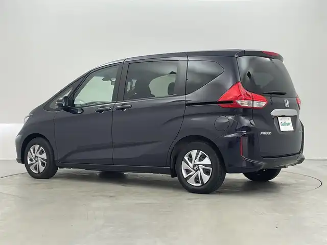 ホンダ フリード ハイブリット G 埼玉県 2024(令6)年 0.5万km トワイライトミストブラックパール 純正ナビ　バックカメラ　ホンダセンシング　アダプティブクルーズコントロール　シートヒーター　ＬＥＤヘッドライト　地デジフルセグＴＶ　両側パワースライドドア　プッシュスタート　スマートキー