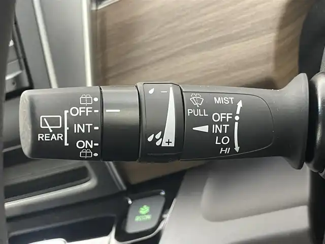 ホンダ フリード ハイブリット G 埼玉県 2024(令6)年 0.5万km トワイライトミストブラックパール 純正ナビ　バックカメラ　ホンダセンシング　アダプティブクルーズコントロール　シートヒーター　ＬＥＤヘッドライト　地デジフルセグＴＶ　両側パワースライドドア　プッシュスタート　スマートキー