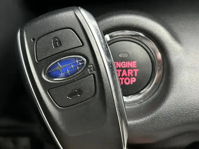 スバル アウトバック リミテッドEX 道央・札幌 2022(令4)年 3.2万km ゴールド ・４WD/・11.6インチセンターインフォメーションディスプレイ/　&インフォテインメントシステム/・BT.USB.AUX/・Apple CarPlay . Android Auto/・フロント.サイド.バックカメラ/・EyeSight X/・プリクラッシュブレーキ/・エマージェンシーレーンキープアシスト/・全車速追従機能付クルーズコントロール/・クリアランスソナー/・DMS（ドライバーモニタリングシステム）/・スバルリヤビークルエディション/・オートビークルホールド/・ビークルダイナミクスコントロール/・先行車発進.青信号お知らせ/・ステアリング連動ヘッドランプ/・リバース連動チルトダウンドアミラー/・X-MODE/・SI-DRIVE/・パドルシフト/・電動パーキングブレーキ/・アイドリングストップ/・オートライト/・LEDヘッドライト/・LEDフロントフォグランプ/・リヤフォグランプ/・パワーリヤゲート/・パワーリヤゲートメモリー/・D席シートメモリー/・D＋N席パワーシート/・全席シートヒーター/・ステアリングヒーター/・ステアリングスイッチ/・自動防眩ミラー/・純正１８インチAW/・純正フロアマット/・プッシュスタート/・スマートキー