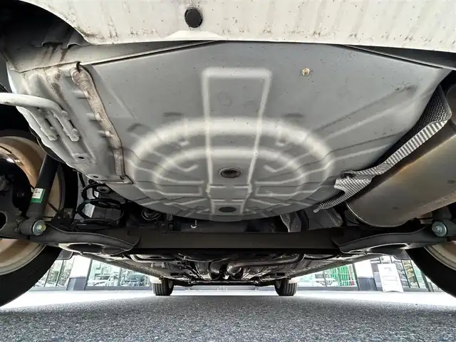 日産 ノート e－パワー X 栃木県 2019(令1)年 7.6万km ブリリアントホワイトパール エマージェンシーブレーキ/純正メモリナビ/フルセグTV/DVD/Bluetooth/アラウンドビューモニター/インテリジェントルームミラー/ETC/前後ドライブレコーダー/純正15インチAW/LEDヘッドライト/ステアリングリモコン/コーナーセンサー/AAC