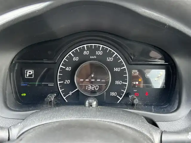 日産 ノート e－パワー X 栃木県 2019(令1)年 7.6万km ブリリアントホワイトパール エマージェンシーブレーキ/純正メモリナビ/フルセグTV/DVD/Bluetooth/アラウンドビューモニター/インテリジェントルームミラー/ETC/前後ドライブレコーダー/純正15インチAW/LEDヘッドライト/ステアリングリモコン/コーナーセンサー/AAC