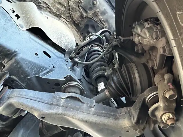 トヨタ ランドクルーザー プラド TX Lパッケージ 滋賀県 2022(令4)年 4.7万km ブラック ガソリン/4WD(F4)/6速AT/モデリスタエアロ/チルト＆スライド電動ムーンルーフ/ルーフレール/９インチ純正ナビ【NSZT-Y68T】/(FM/AM/CD/DVD/フルセグ/Bluetooth)/前ドライブレコーダー/ETC/バックカメラ/ＴｏｙｏｔａＳａｆｅｔｙＳｅｎｓｅ/・踏み間違い防止アシスト	/・プリクラッシュブレーキアシスト	/・レーンキープアシスト/・レーダークルーズコントロール/・標識検知機能	/運転席・助手席シートヒーター/運転席・助手席シートベンチレーション/電動格納ミラー/防眩インナーミラー/革巻きステアリング/ステアリングスイッチ/オートライト/フロントフォグ/LEDヘッドライト/ヘッドライトウォッシャー/オートマチックハイビーム/フルオートエアコン/プッシュスタート/スマートキー/スペアキー/純正フロアマット