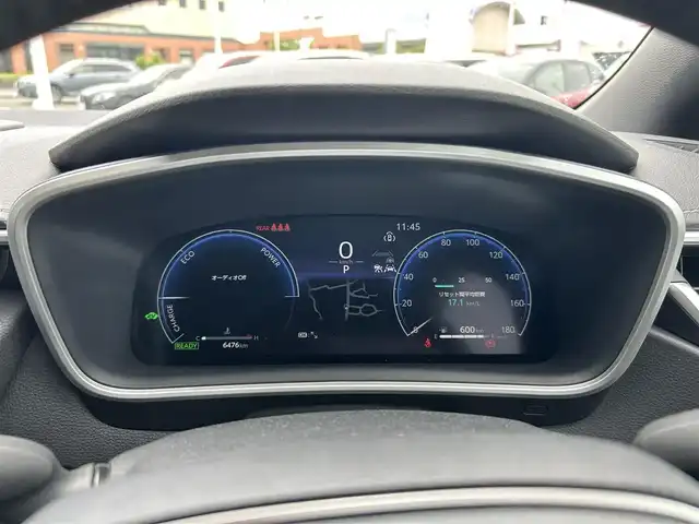 トヨタ カローラ スポーツ ハイブリッドG Z 長崎県 2024(令6)年 0.7万km アティチュードブラックマイカ/プラチナホワイトパールマイカ /ワンオーナー//純正ナビ/ (Apple Car play フルセグTV BT)//レーダークルーズコントロール//ビルドインETC2.0//トヨタセーフティーセンス//プリクラッシュセーフティ//レーントレーシングアシスト//レーンディパーチャアラート//ブラインドスポットモニター//パーキングサポートブレーキ//オートライト//LEDヘッドライト//コーナーセンサー//スマートキー//保証書　取扱説明書