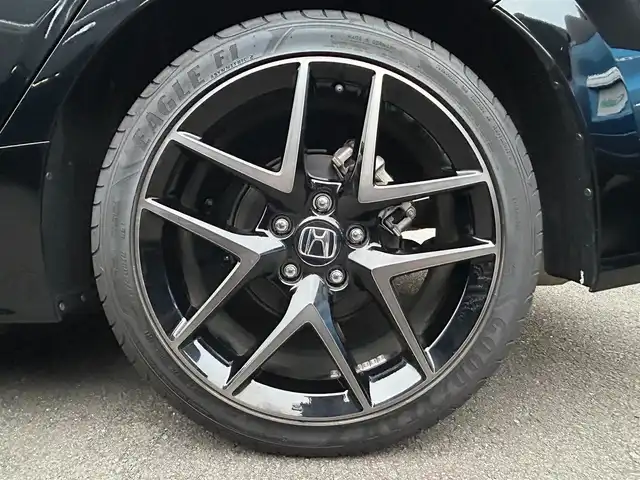 ホンダ シビック EX 静岡県 2023(令5)年 1.5万km クリスタルブラックパール HondaSENSING/純正コネクトナビ/　AM FM Bluetooth USB AppleCarPlay AndroidAuto/フルセグTV/バックモニター/前後方ドライブレコーダー/LEDオートヘッドランプ/レーダークルーズコントロール/ハーフレザーシート/シートヒーター(前席)/ワイヤレス充電/フロントロアスカート/ウイングスポイラー/ビルトインETC2.0/BOSEプレミアムサウンド/6速MT/パワーシート(前席)