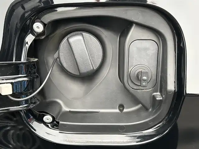 ホンダ シビック EX 静岡県 2023(令5)年 1.5万km クリスタルブラックパール HondaSENSING/純正コネクトナビ/　AM FM Bluetooth USB AppleCarPlay AndroidAuto/フルセグTV/バックモニター/前後方ドライブレコーダー/LEDオートヘッドランプ/レーダークルーズコントロール/ハーフレザーシート/シートヒーター(前席)/ワイヤレス充電/フロントロアスカート/ウイングスポイラー/ビルトインETC2.0/BOSEプレミアムサウンド/6速MT/パワーシート(前席)